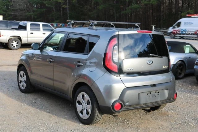 2015 Kia Soul - Image 3 of 16