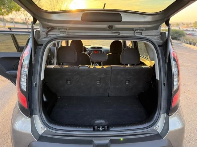 2015 Kia Soul - Image 14 of 21