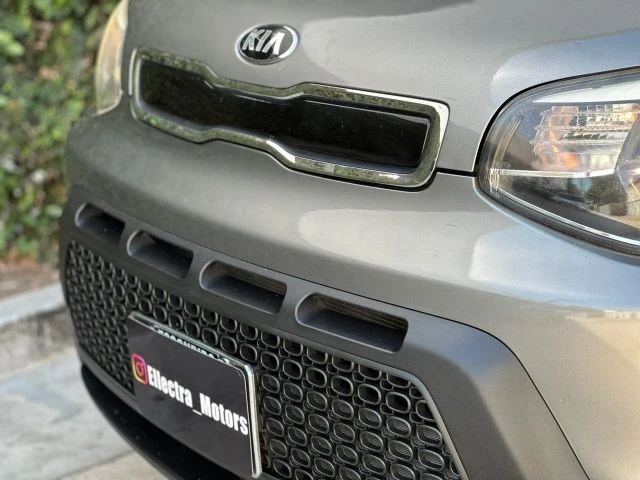 2015 Kia Soul - Image 17 of 21