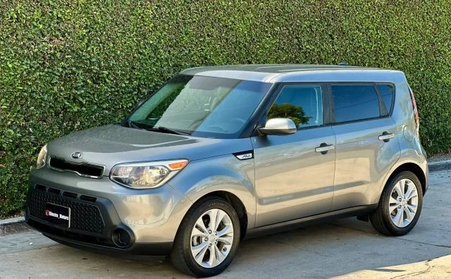 2015 Kia Soul - Image 14 of 21