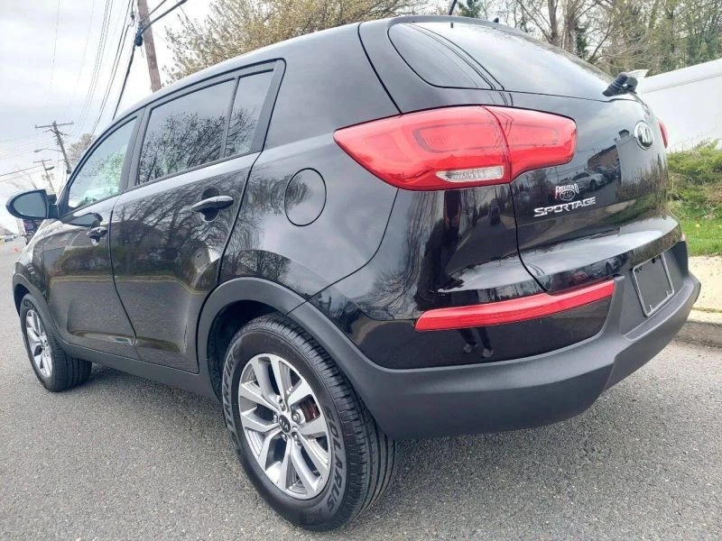 2015 Kia Sportage - Image 8 of 12
