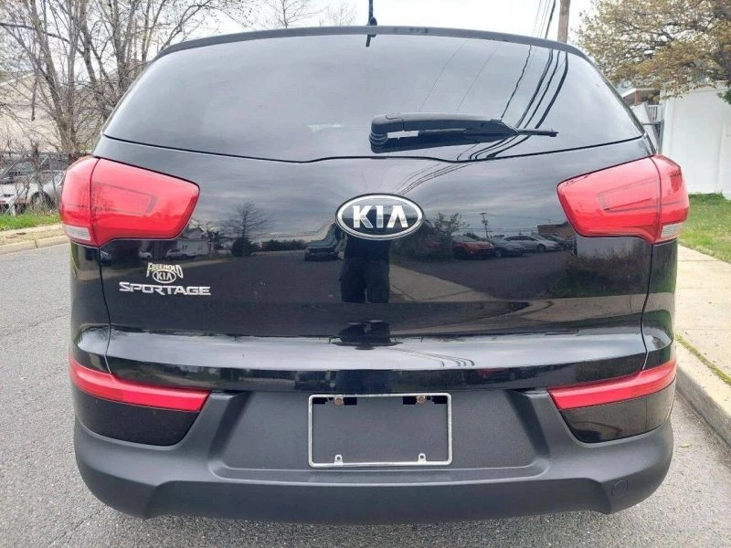 2015 Kia Sportage - Image 9 of 12