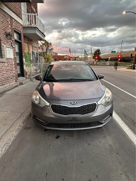 2015 Kia Forte - Image 2 of 10