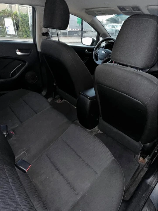 2015 Kia Forte - Image 9 of 10