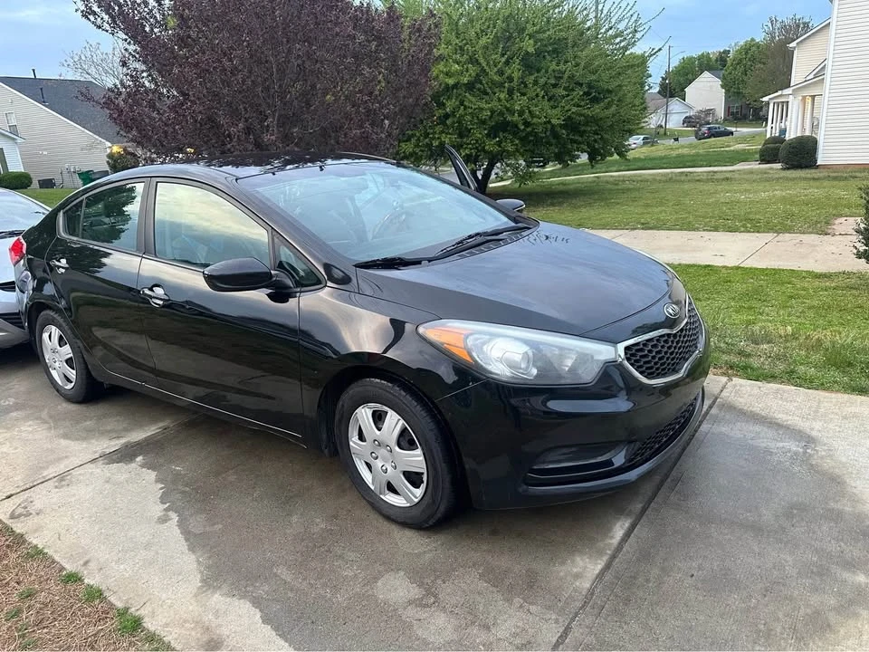 2015 Kia Forte - Image 2 of 13