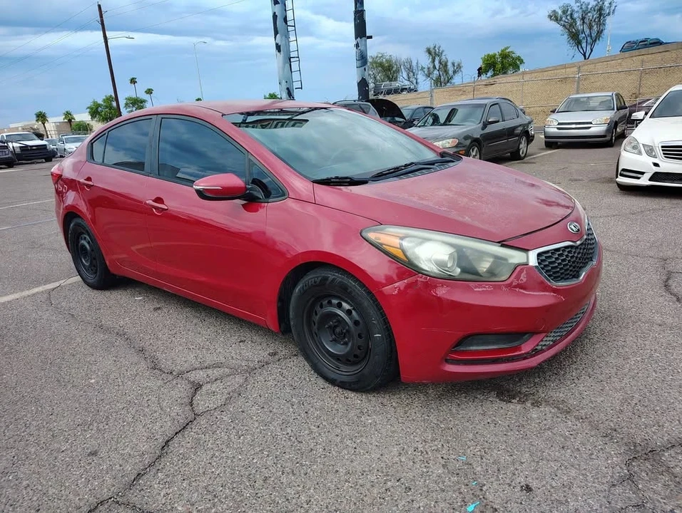 2015 Kia Forte - Image 2 of 6