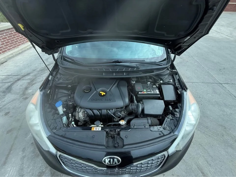 2015 Kia Forte - Image 5 of 7