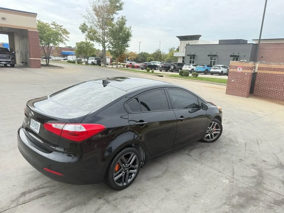 2015 Kia Forte - Image 2 of 7