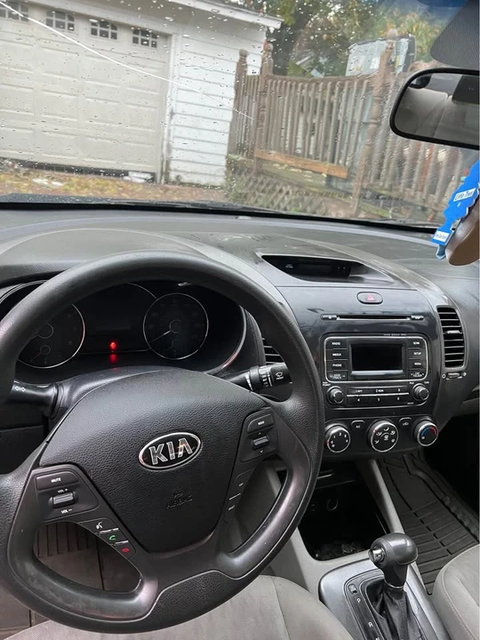 2015 Kia Forte - Image 12 of 12