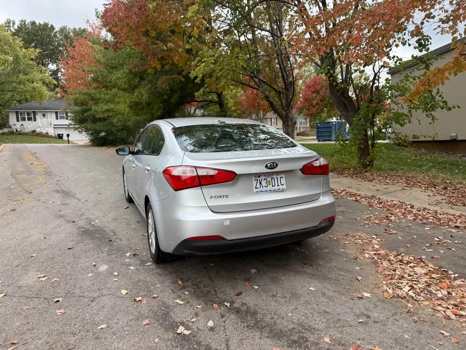 2015 Kia Forte - Image 3 of 6