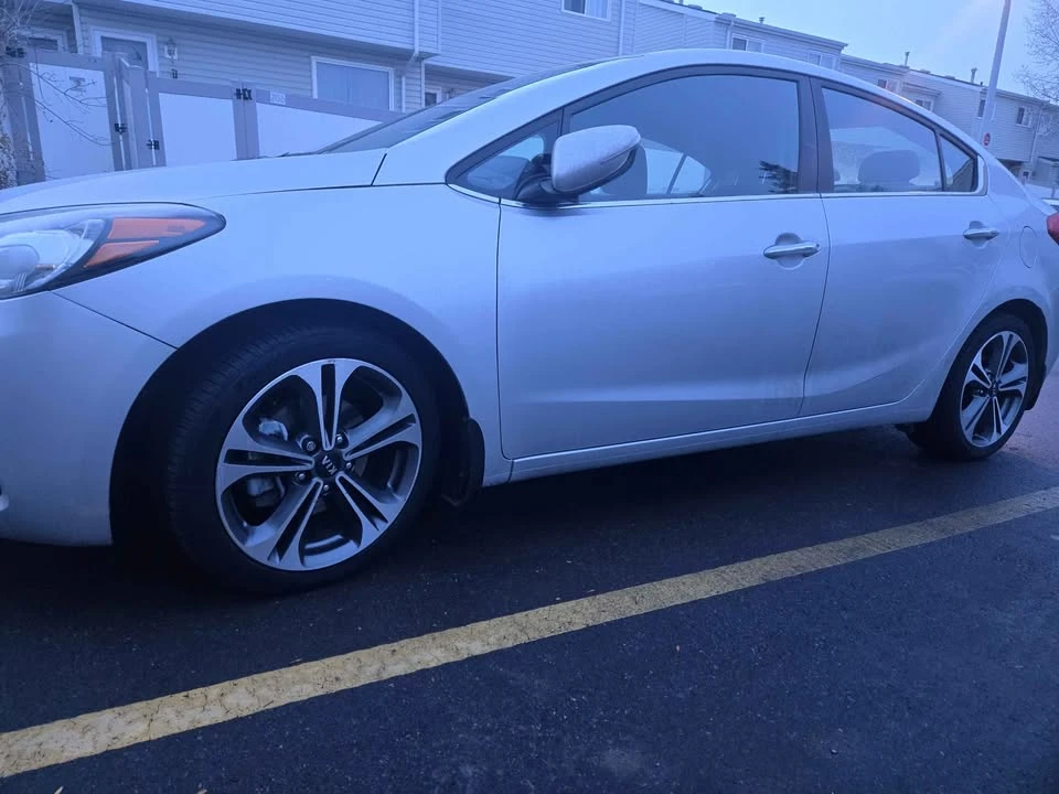 2015 Kia Forte - Image 2 of 18