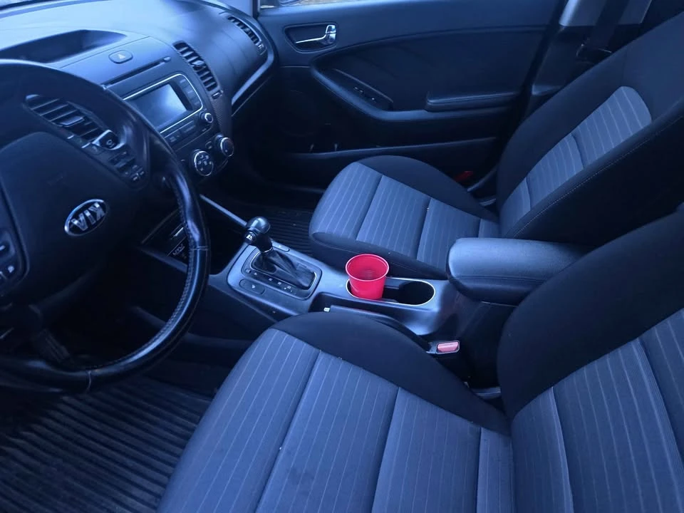 2015 Kia Forte - Image 7 of 18