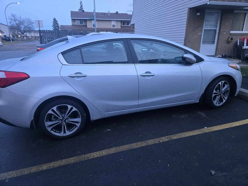 2015 Kia Forte - Image 15 of 18