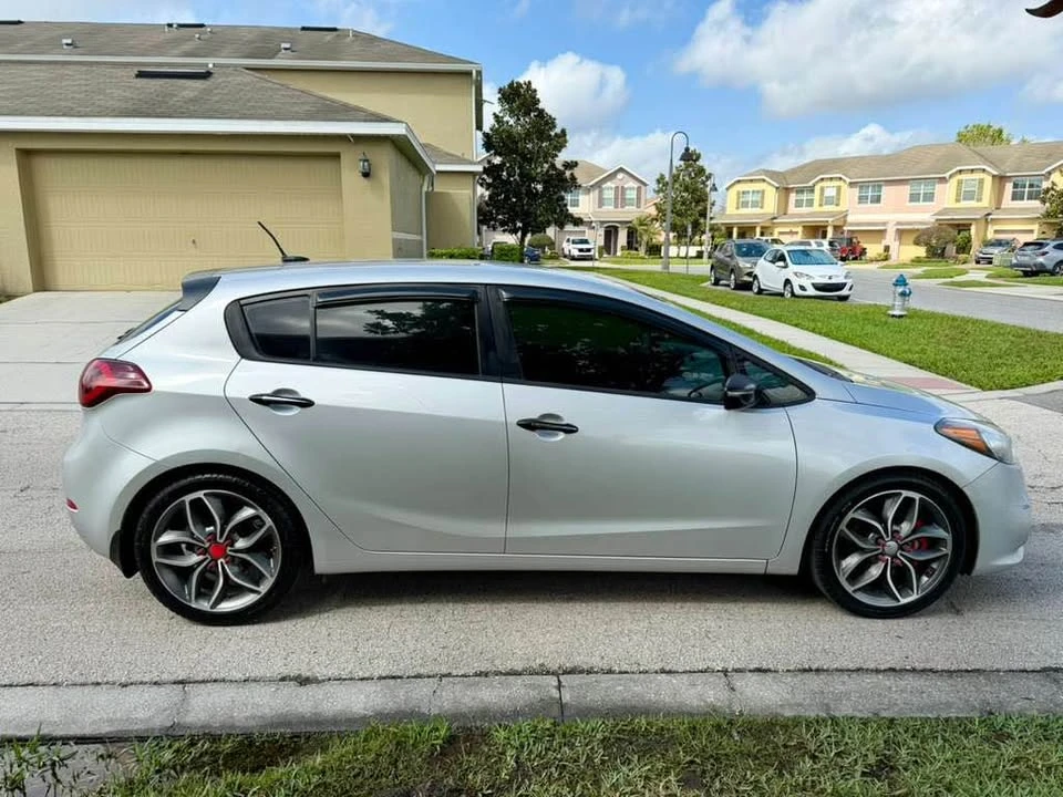 2015 Kia Forte - Image 5 of 14