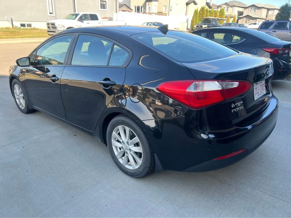 2015 Kia Forte - Image 7 of 15
