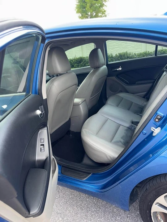 2015 Kia Forte - Image 4 of 7