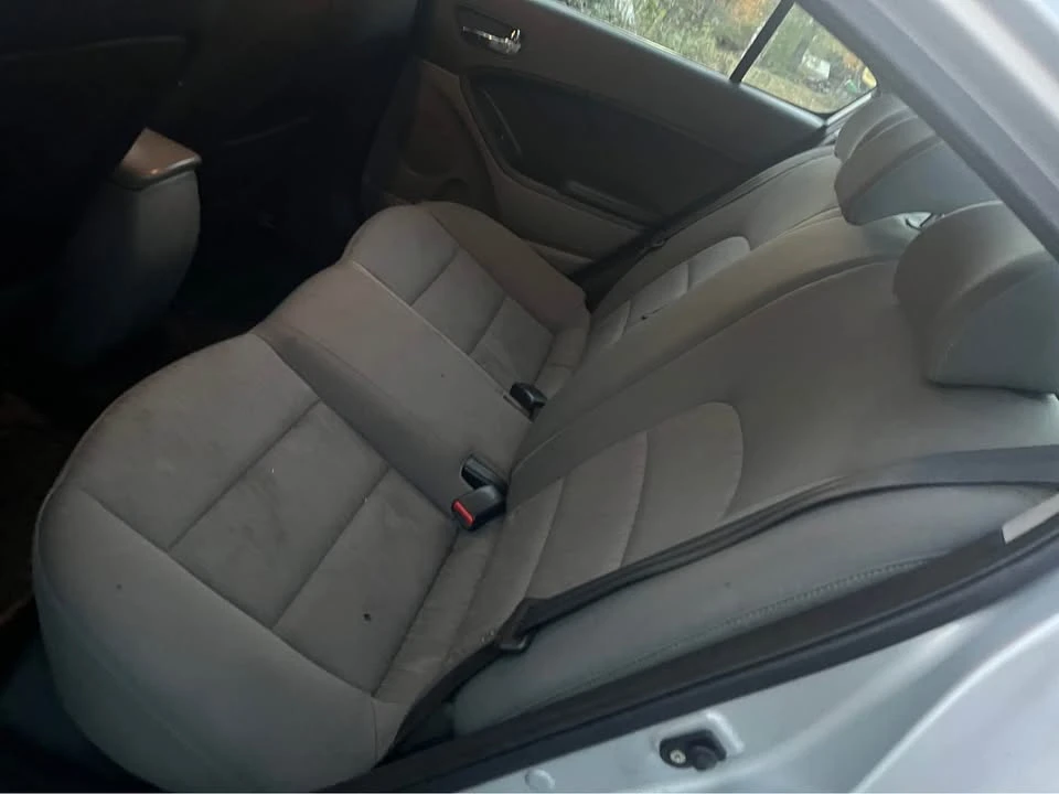 2015 Kia Forte - Image 6 of 11