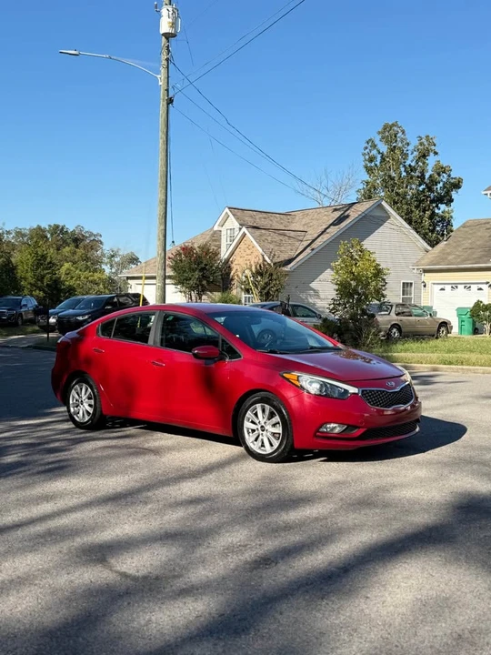 2015 Kia Forte - Image 5 of 11