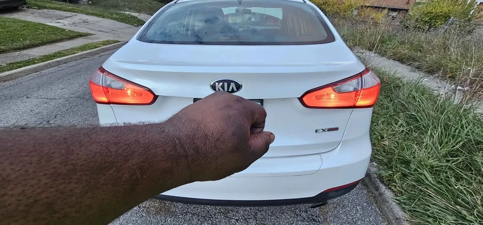 2015 Kia Forte - Image 2 of 8
