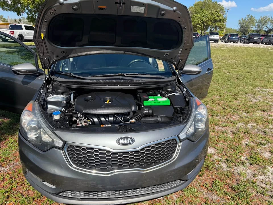 2015 Kia Forte - Image 10 of 11
