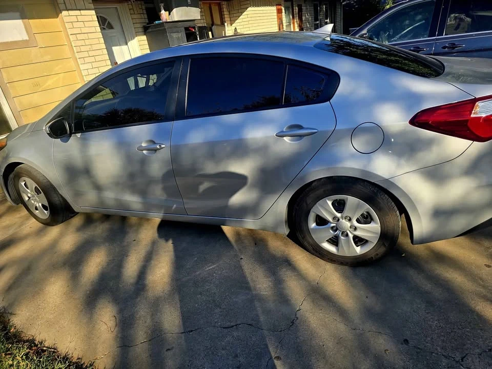 2015 Kia Forte - Image 6 of 7