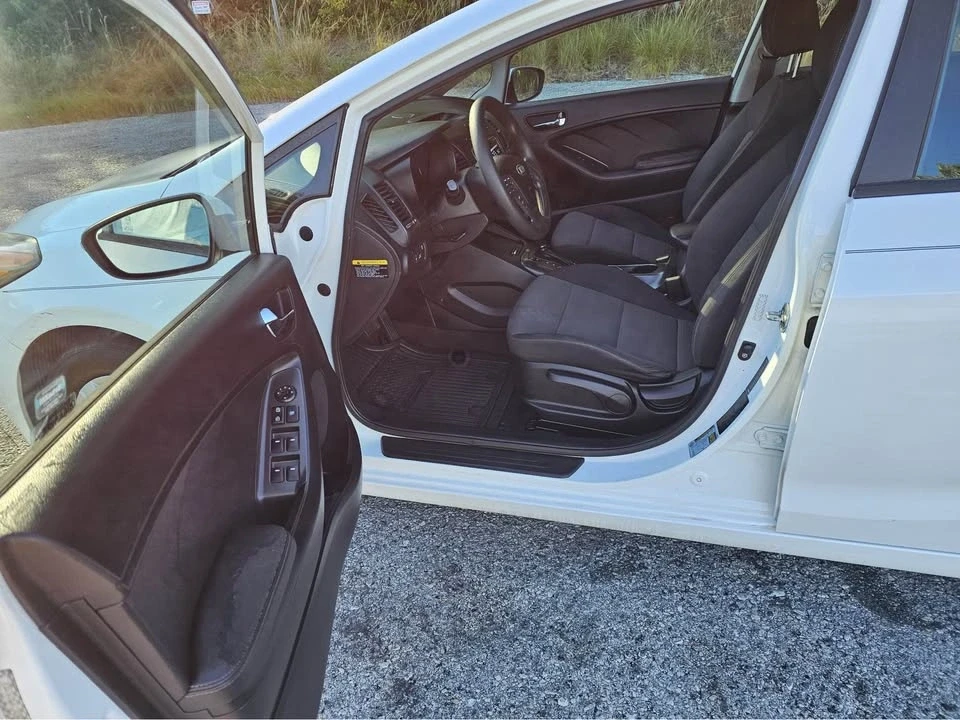 2015 Kia Forte - Image 14 of 14
