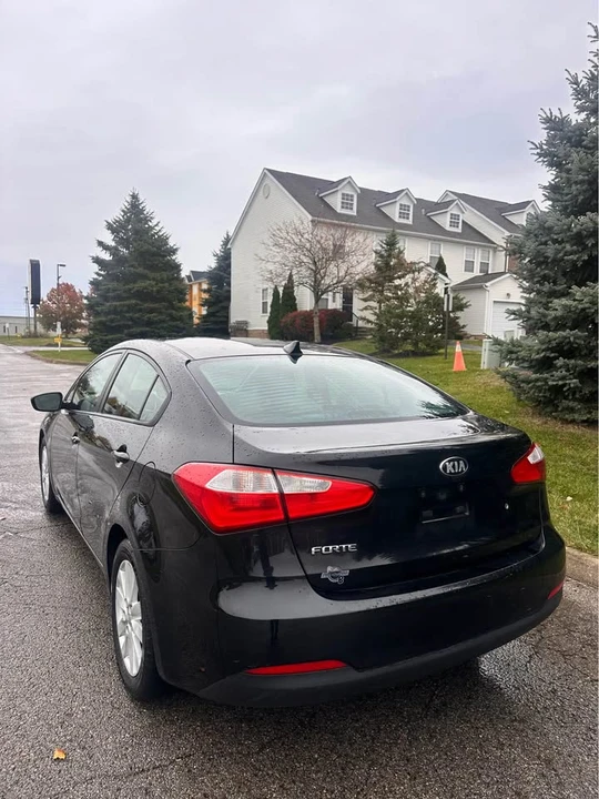2015 Kia Forte - Image 4 of 13