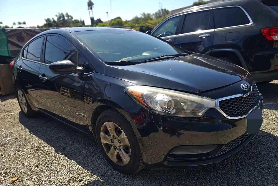 2015 Kia Forte - Image 16 of 19