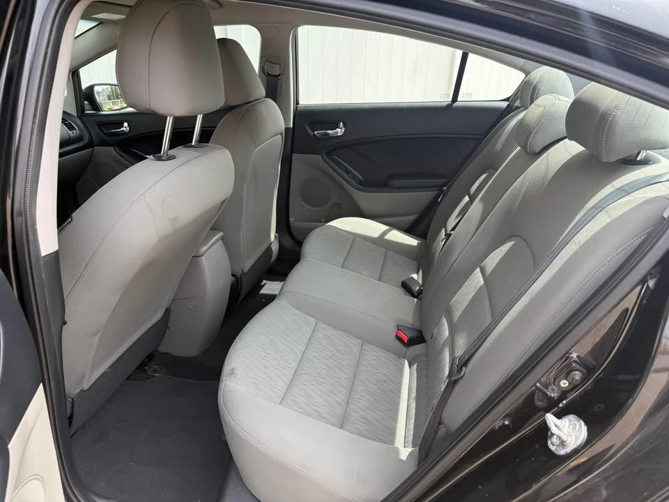 2015 Kia Forte - Image 7 of 11