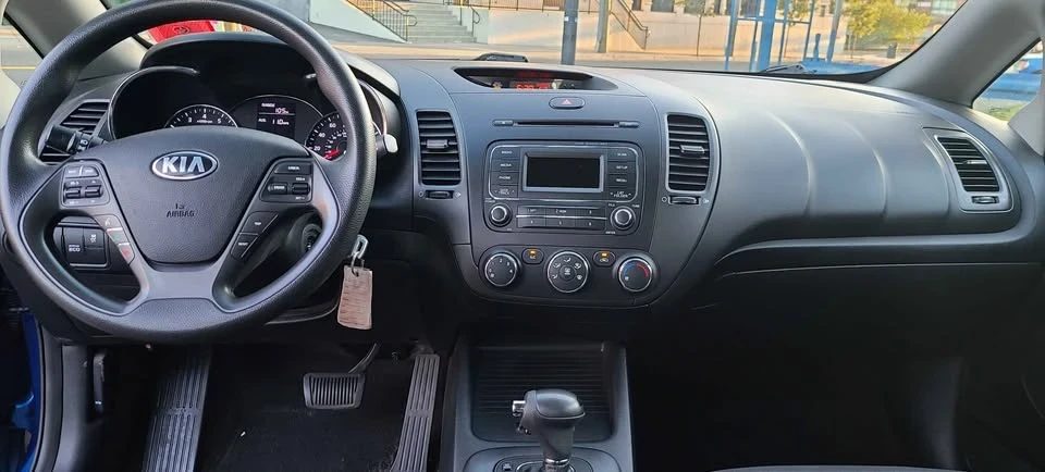 2015 Kia Forte - Image 6 of 9