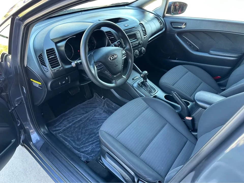 2015 Kia Forte - Image 8 of 20