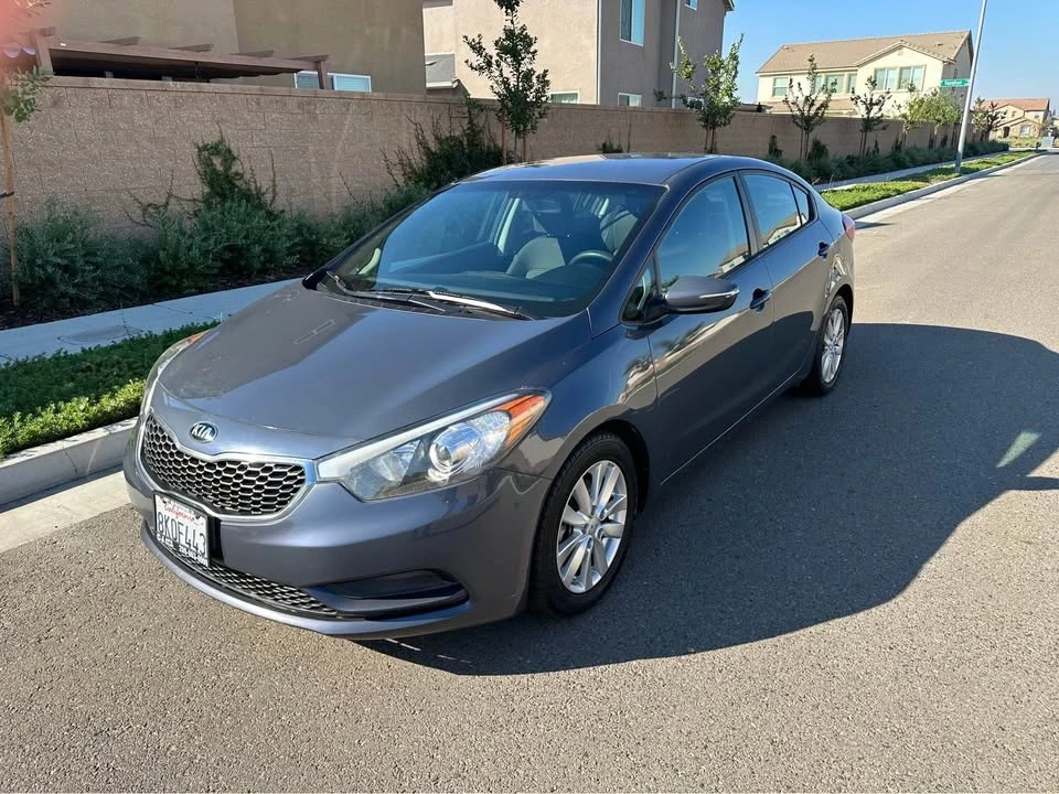2015 Kia Forte - Image 2 of 20