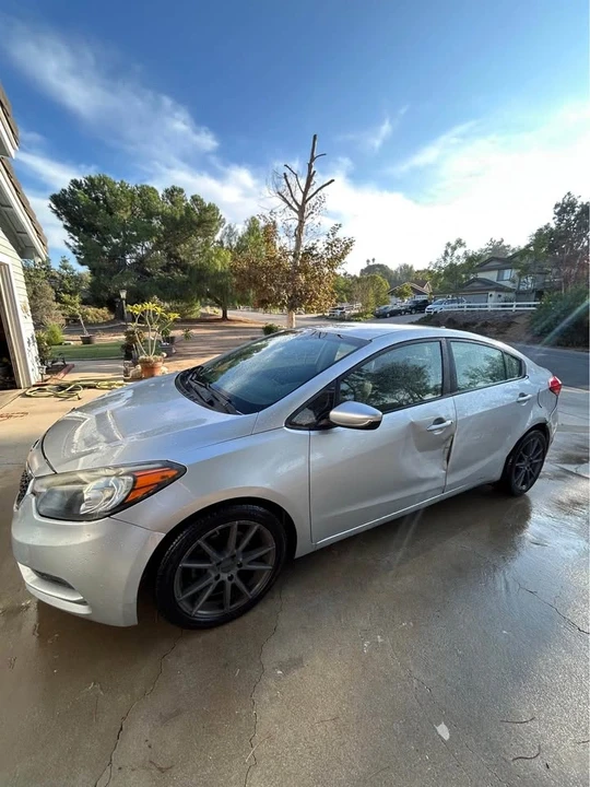 2015 Kia Forte - Image 3 of 5