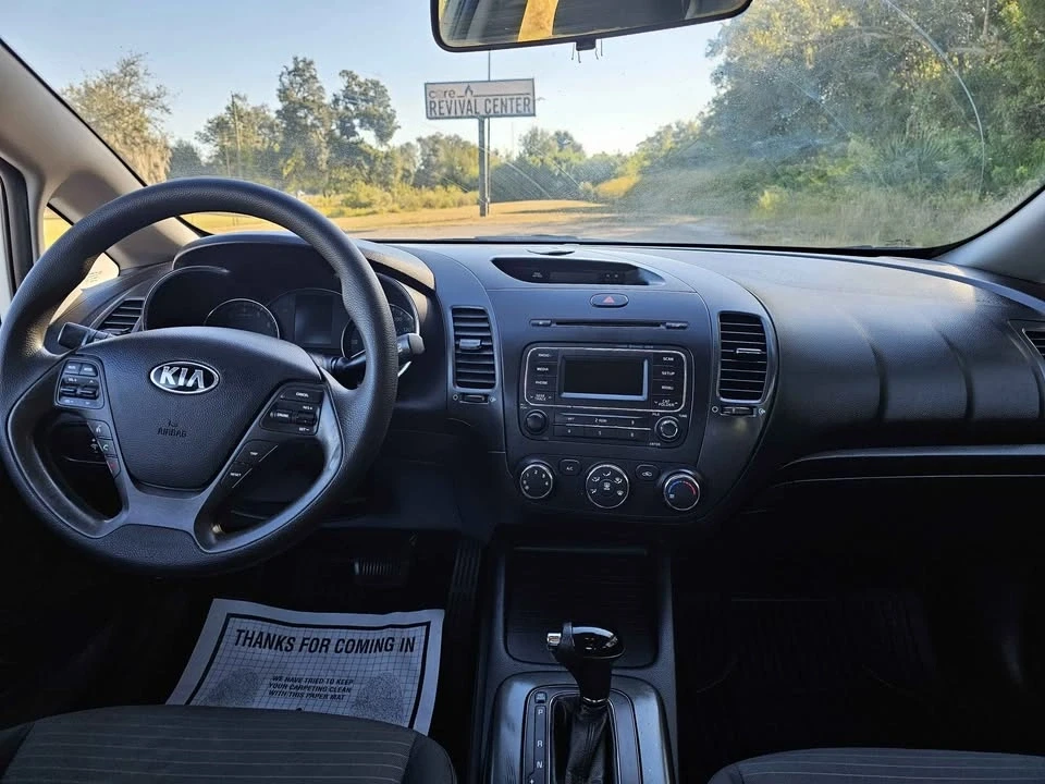 2015 Kia Forte - Image 10 of 10