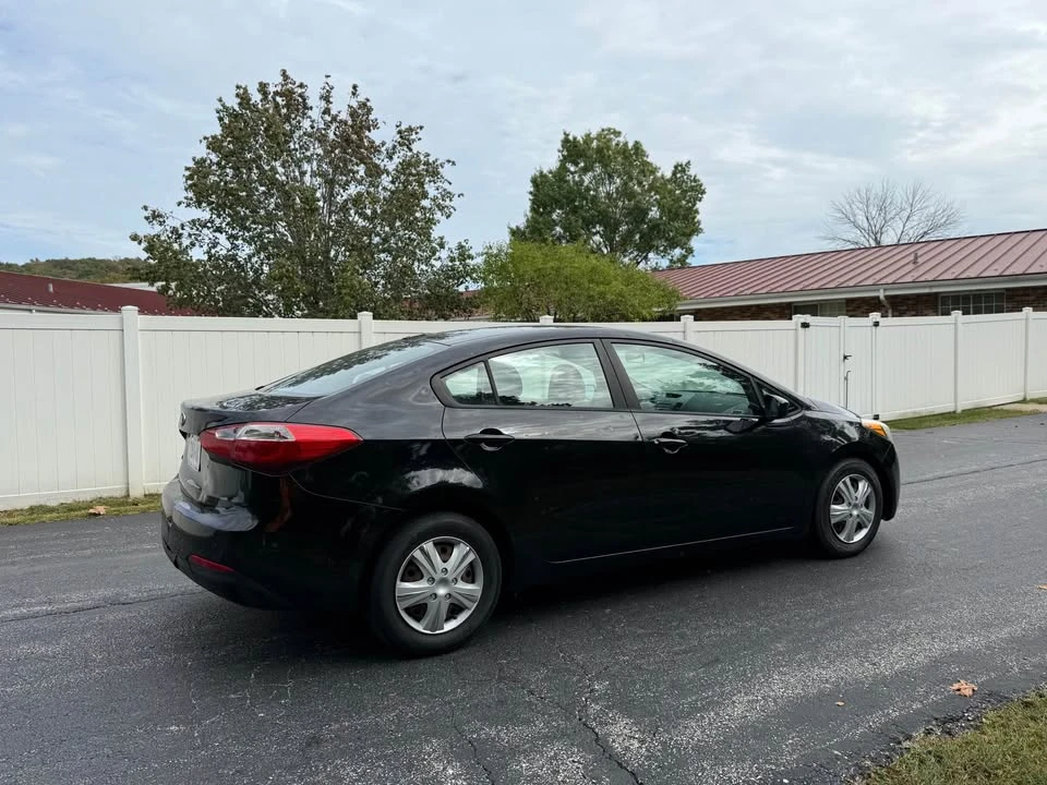 2015 Kia Forte - Image 3 of 6