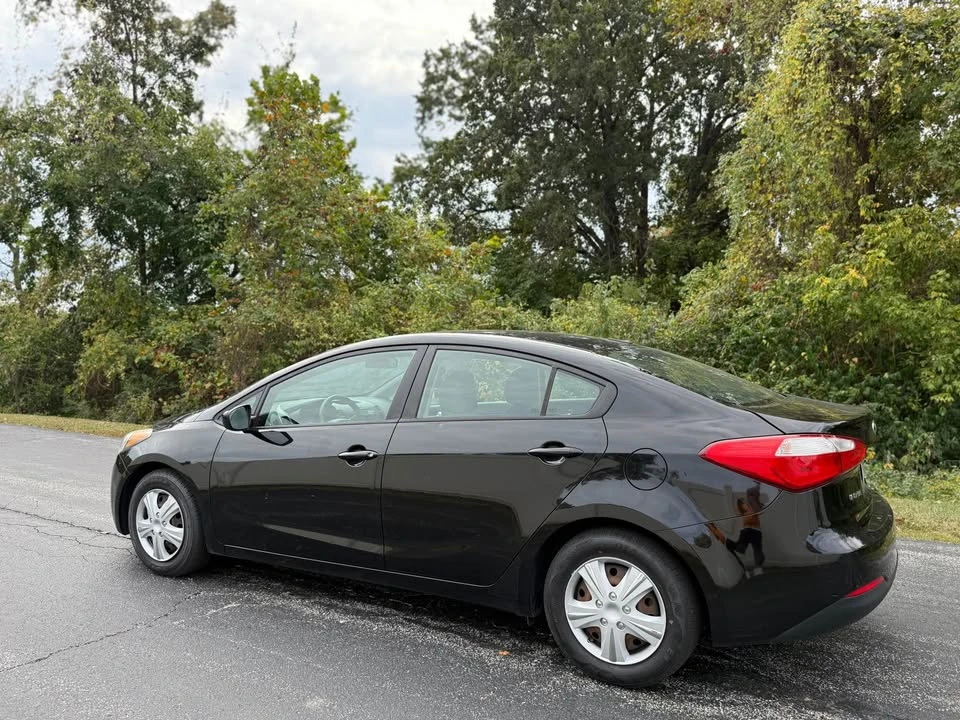2015 Kia Forte - Image 4 of 6