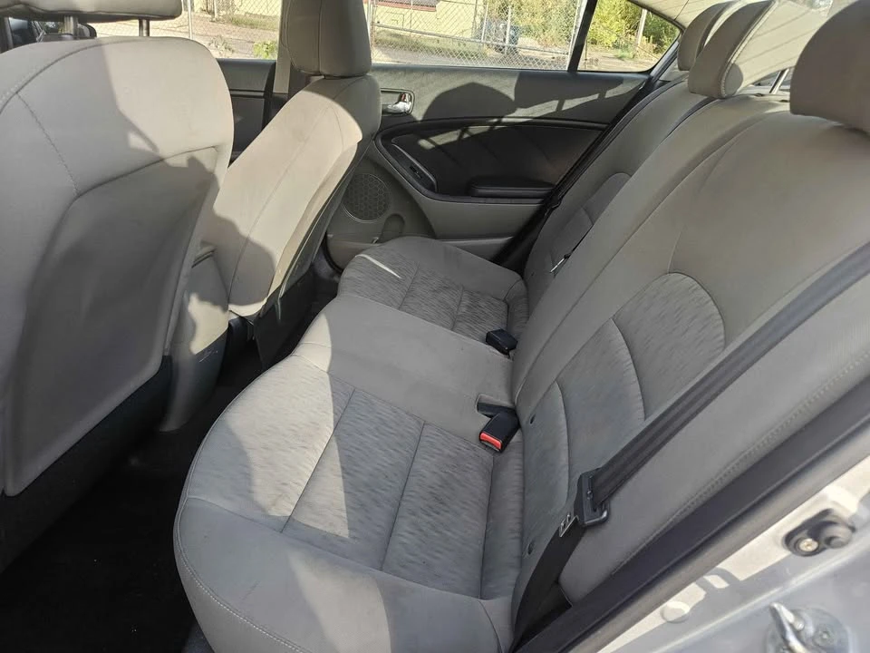 2015 Kia Forte - Image 9 of 9