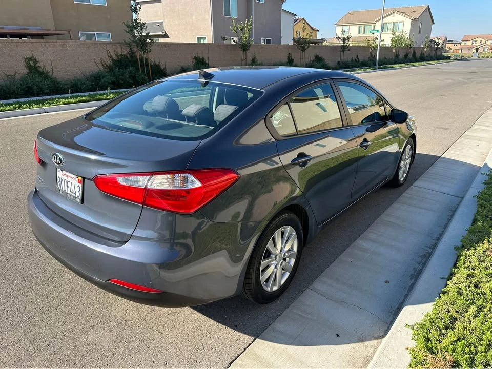 2015 Kia Forte - Image 5 of 20