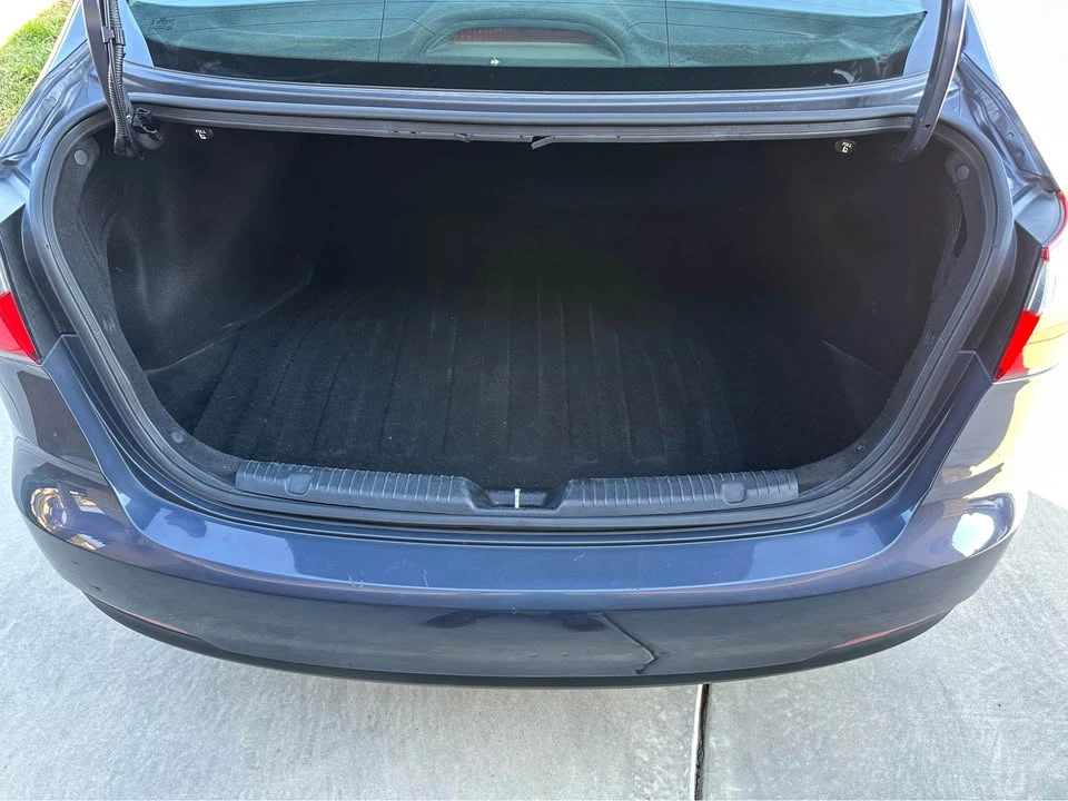 2015 Kia Forte - Image 17 of 18