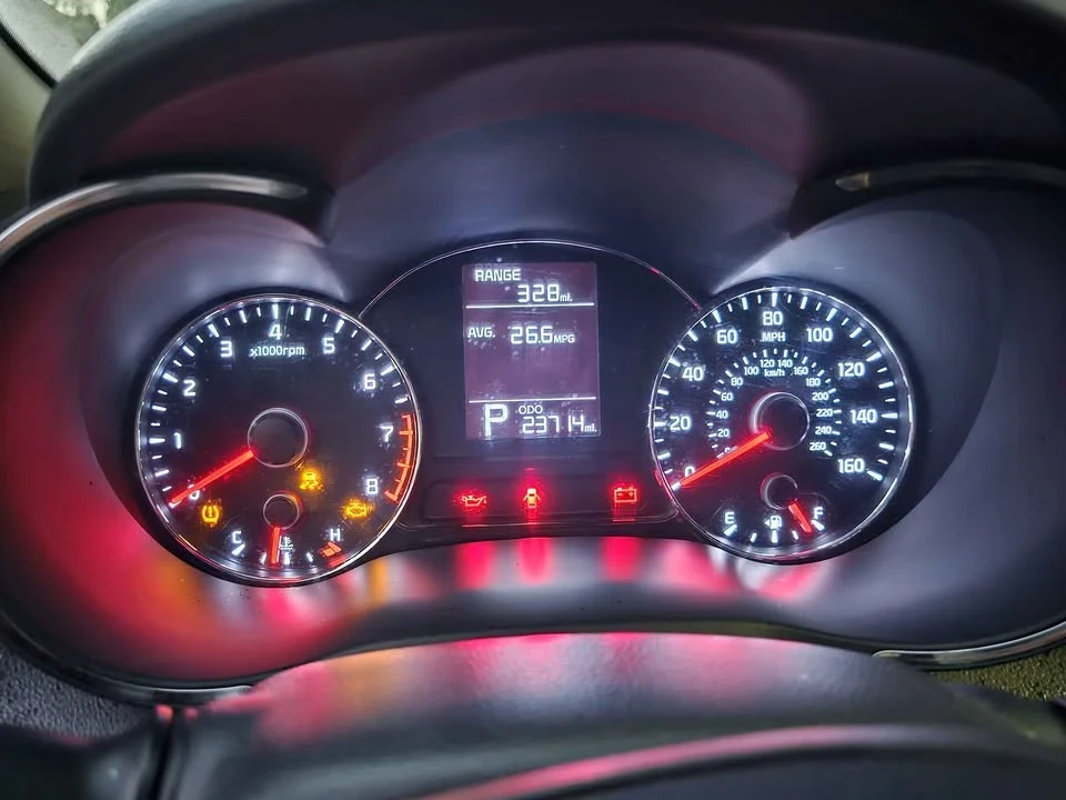 2015 Kia Forte - Image 5 of 8