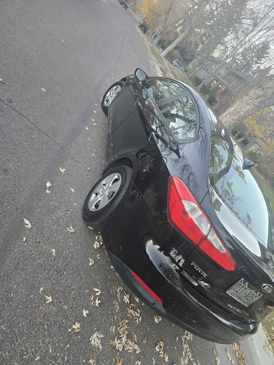 2015 Kia Forte - Image 2 of 6