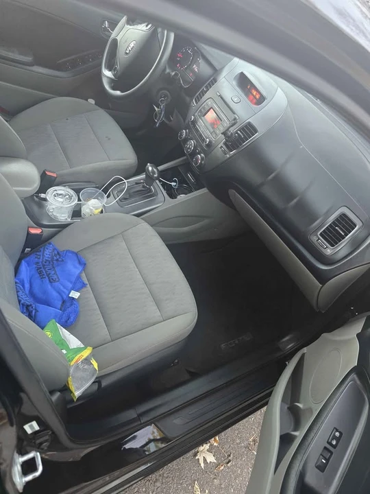 2015 Kia Forte - Image 4 of 6