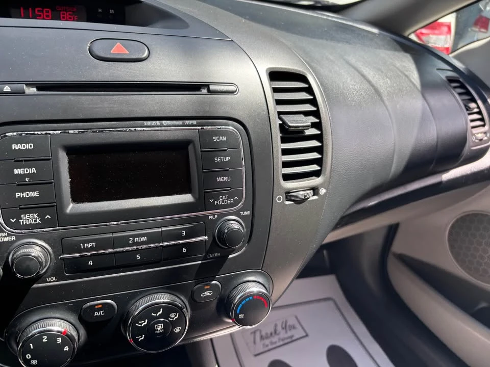 2015 Kia Forte - Image 11 of 11