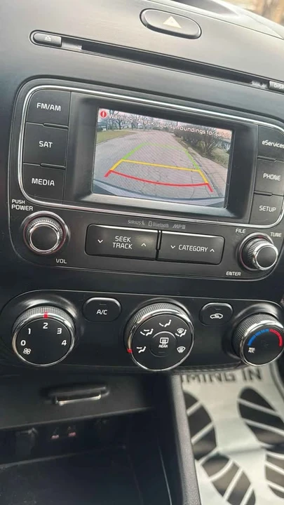2015 Kia Forte - Image 6 of 8