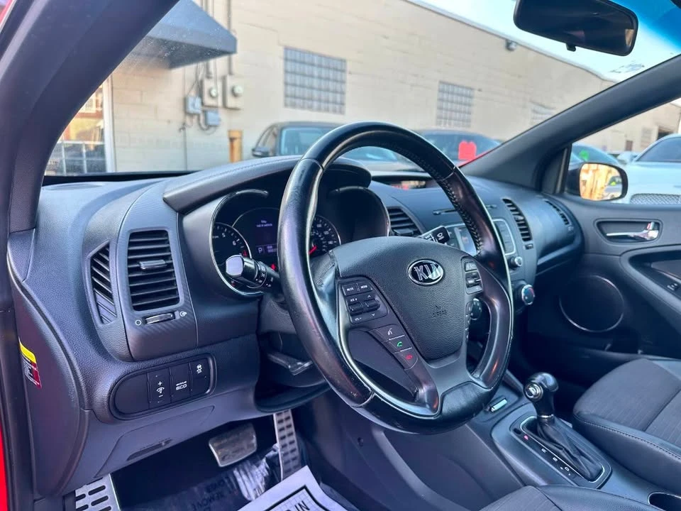 2015 Kia Forte - Image 16 of 20
