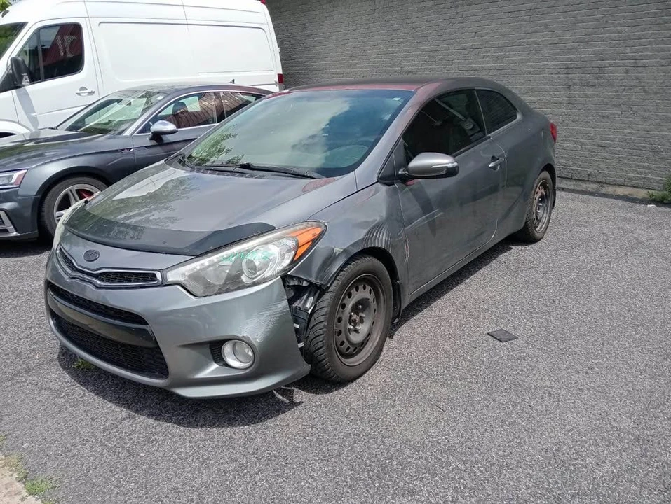 2015 Kia Forte - Image 8 of 11