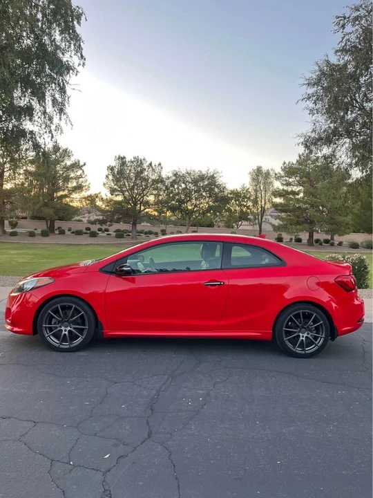 2015 Kia Forte - Image 10 of 19
