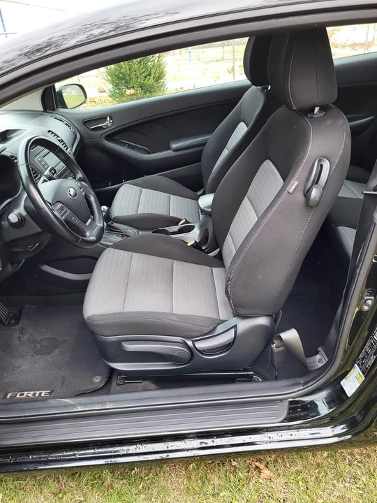 2015 Kia Forte - Image 9 of 13