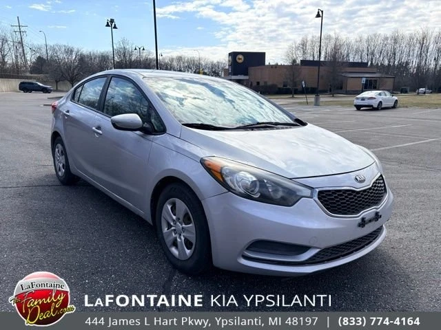 2015 Kia Forte - Image 7 of 14
