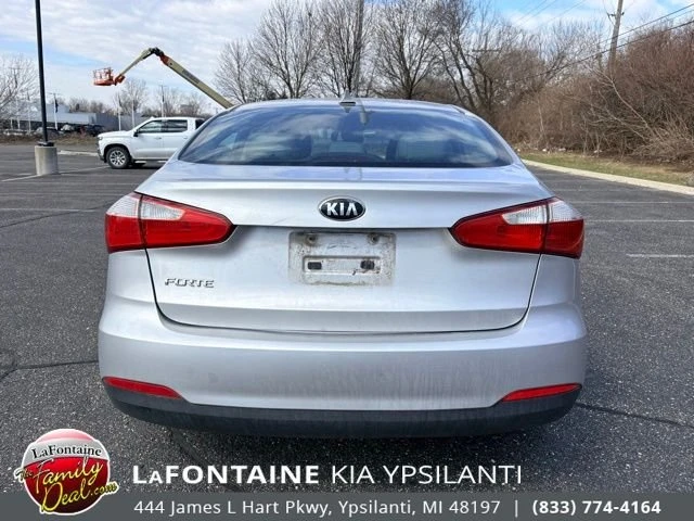 2015 Kia Forte - Image 4 of 14